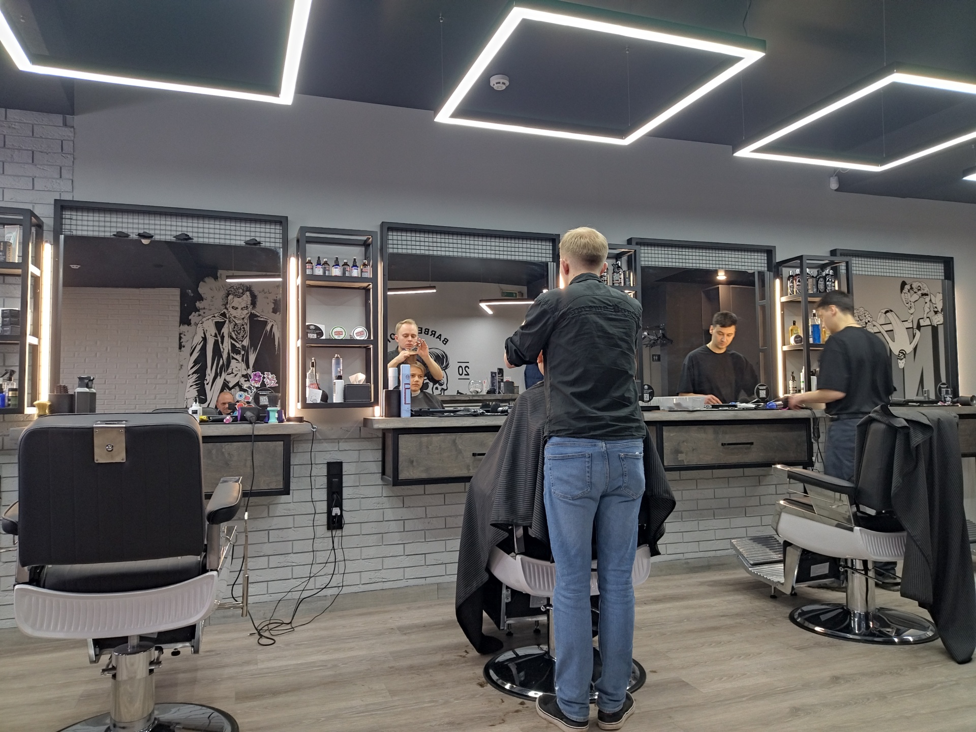 Салон красоты в Центральном районе. Е