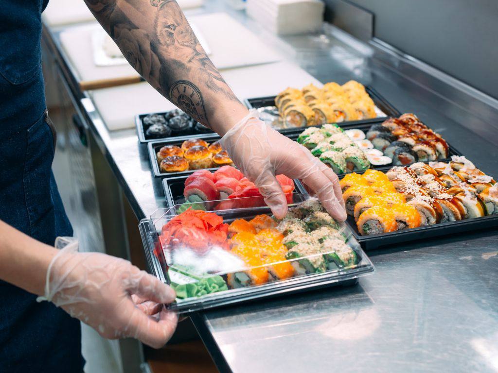 Доставка суши в Октябрьском районе. А